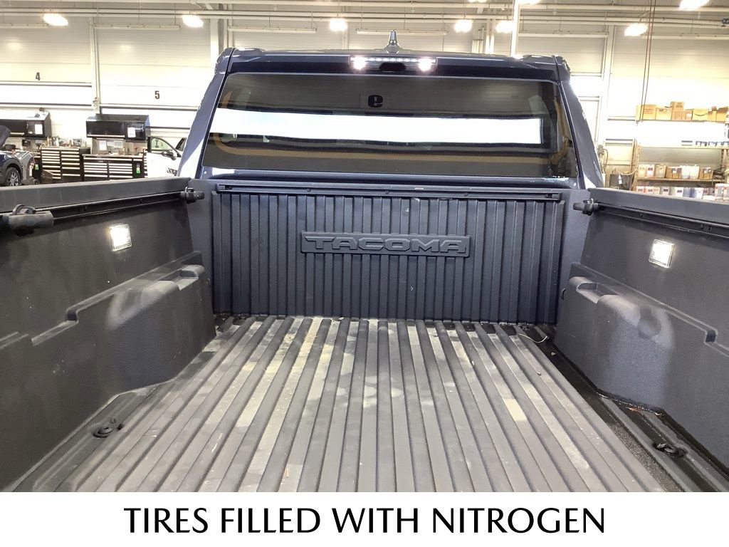 Used 2024 Toyota Tacoma TRD Off-Road image 23