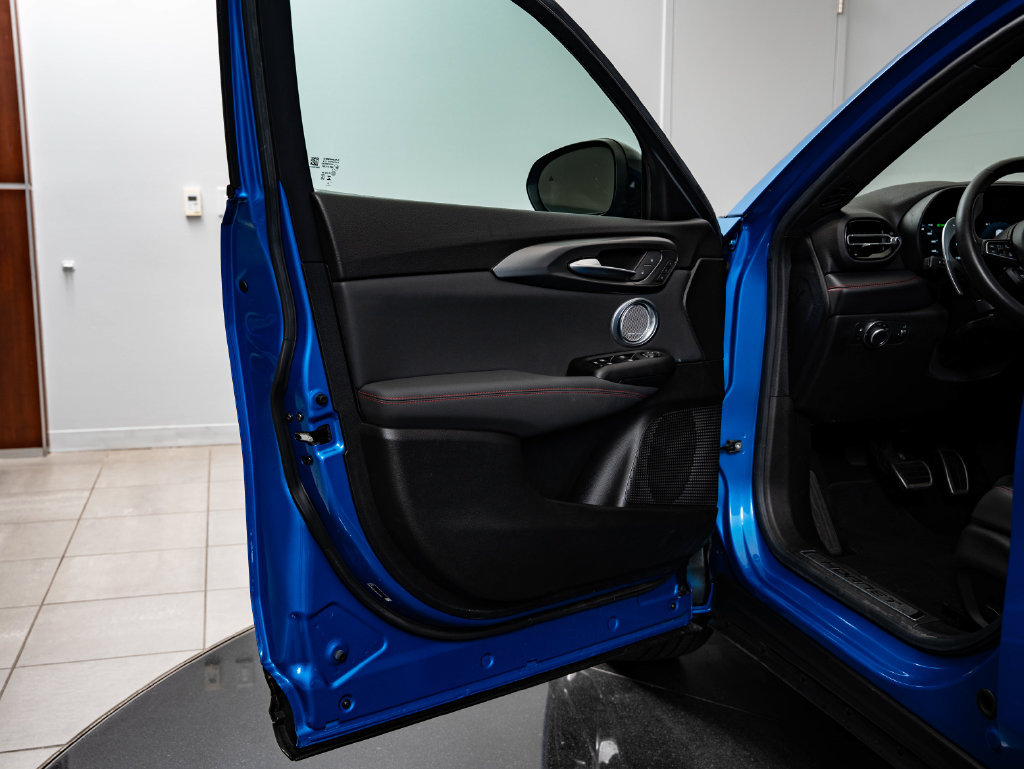Used 2024 Dodge Hornet R/T Plus AWD/4WD image 28