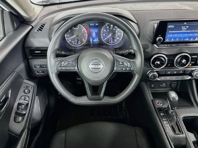 Used 2024 Nissan Sentra S FWD image 14