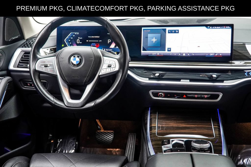 Used 2024 BMW X7 xDrive40i AWD/4WD image 17