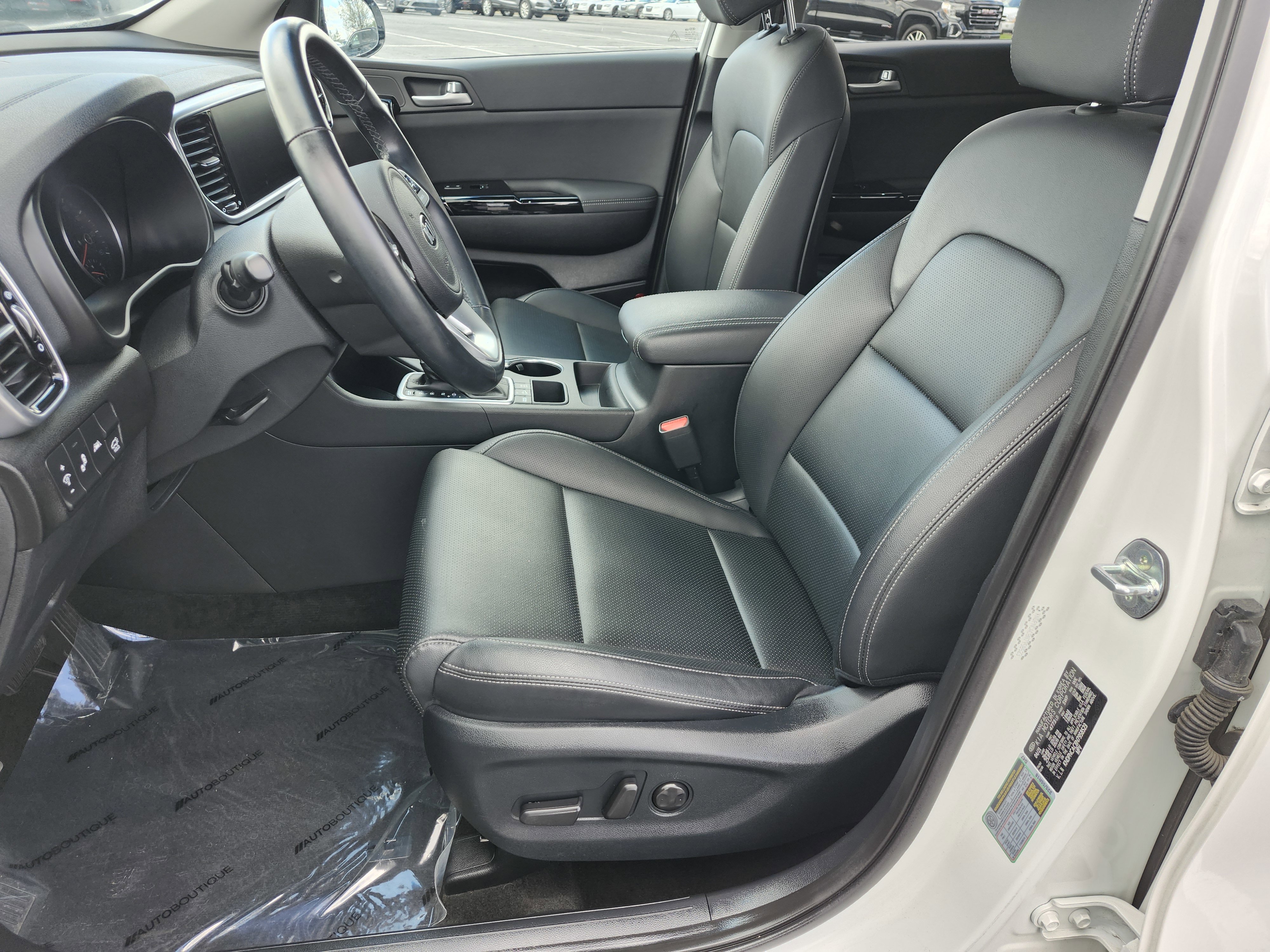 Used 2022 Kia Sportage EX image 27