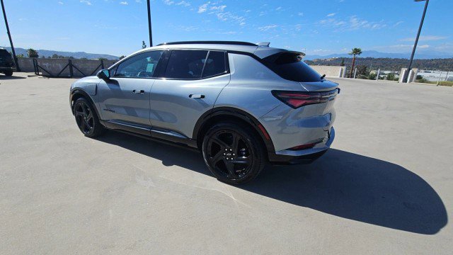 Used 2024 Chevrolet Equinox EV RS FWD image 6