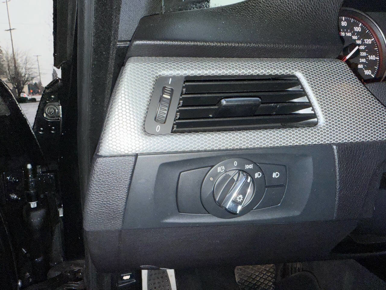 Used 2012 BMW 335i Coupe image 39