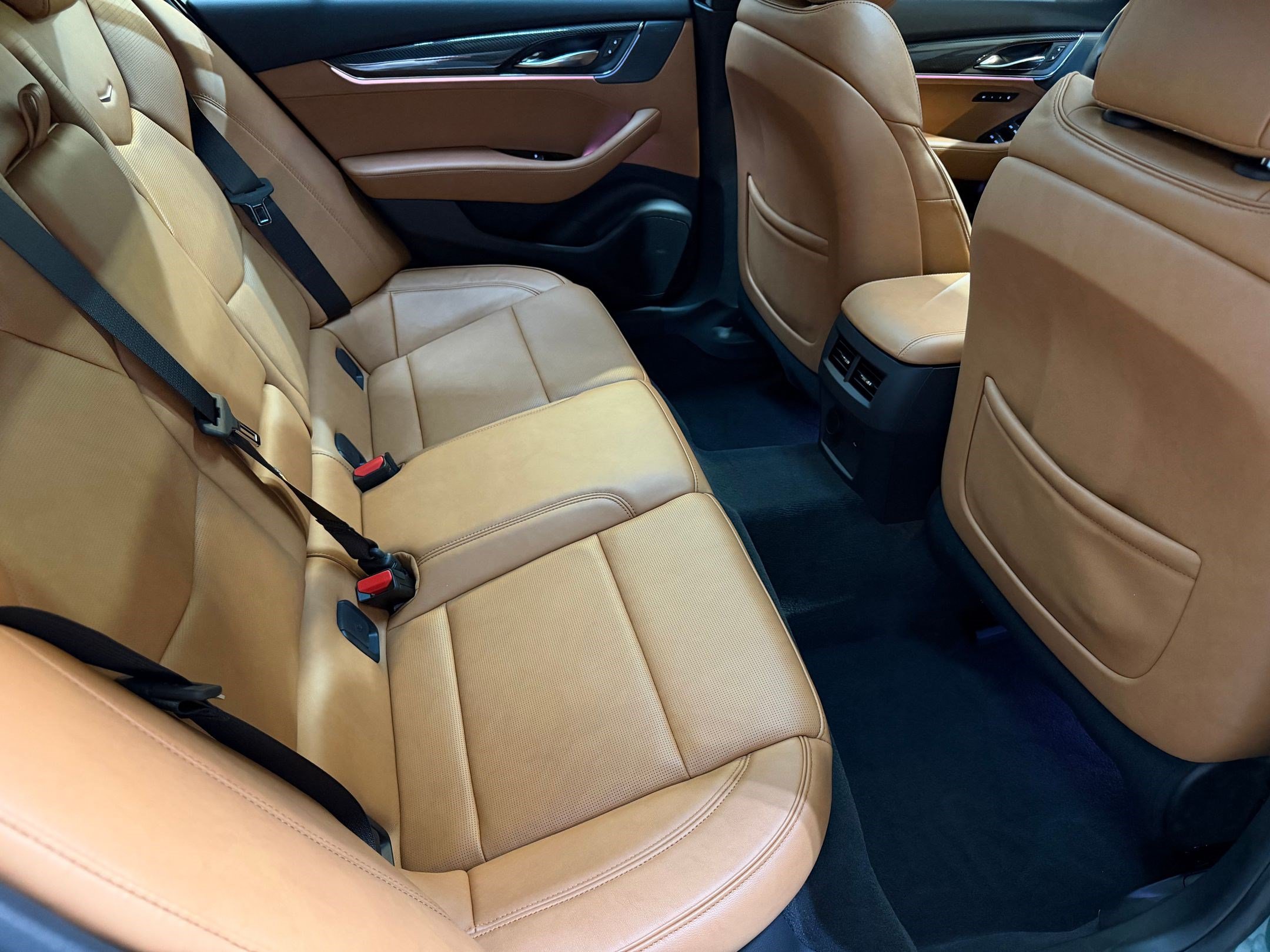 Used 2025 Cadillac CT5 Premium Luxury RWD image 43