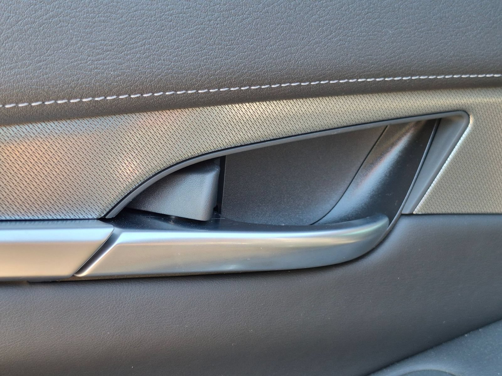 Used 2026 INFINITI QX60 Luxe w/ Cargo Package FWD image 29