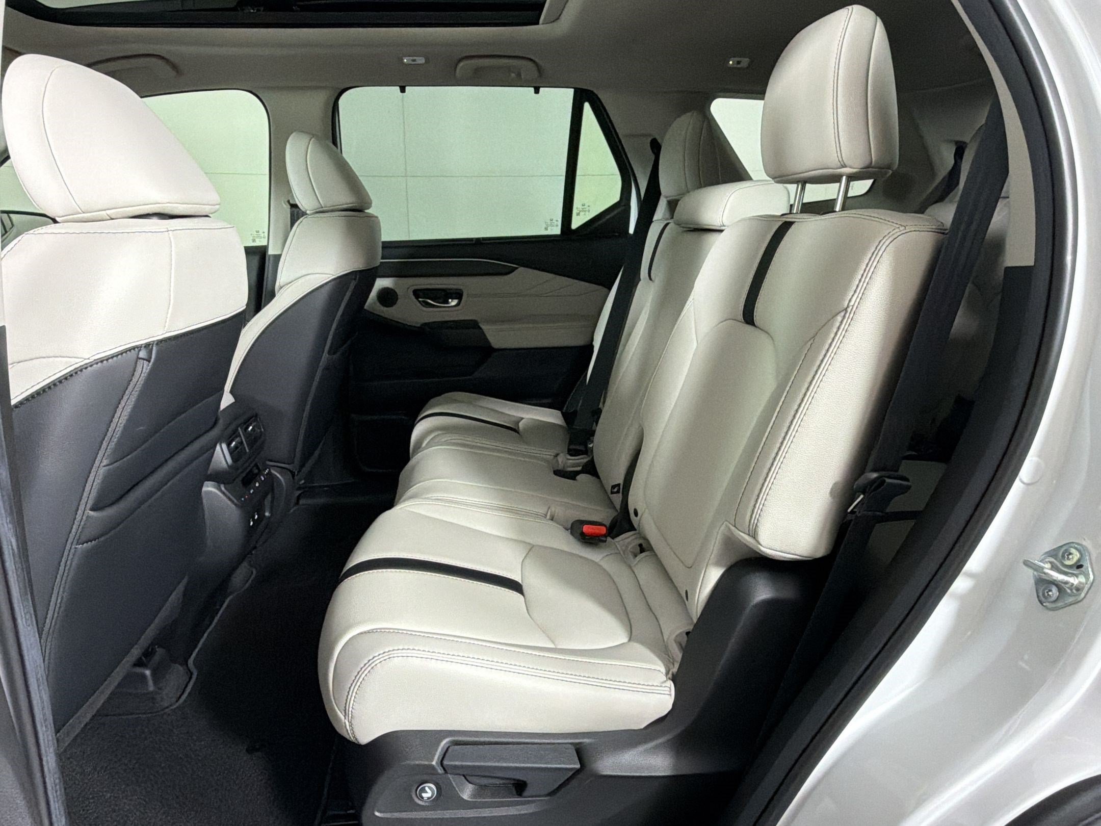 New 2026 Honda Pilot Touring image 25