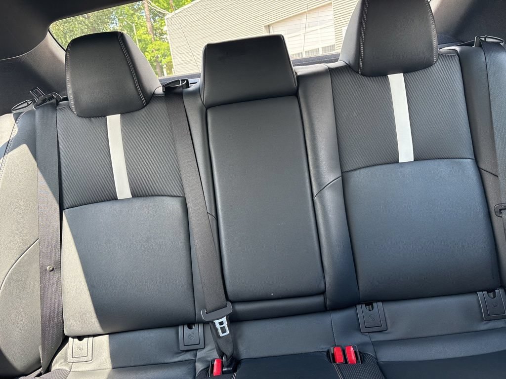 Used 2025 Toyota Camry SE FWD image 13