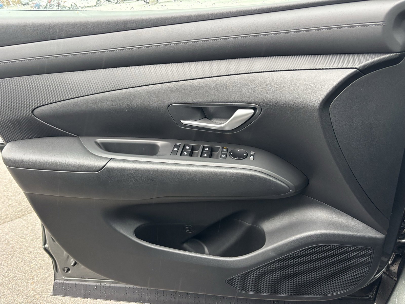 New 2026 Hyundai Tucson Blue SE image 11