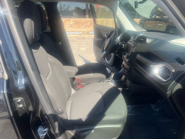 Used 2019 Jeep Renegade Sport w/ Sport Appearance Group AWD/4WD image 35