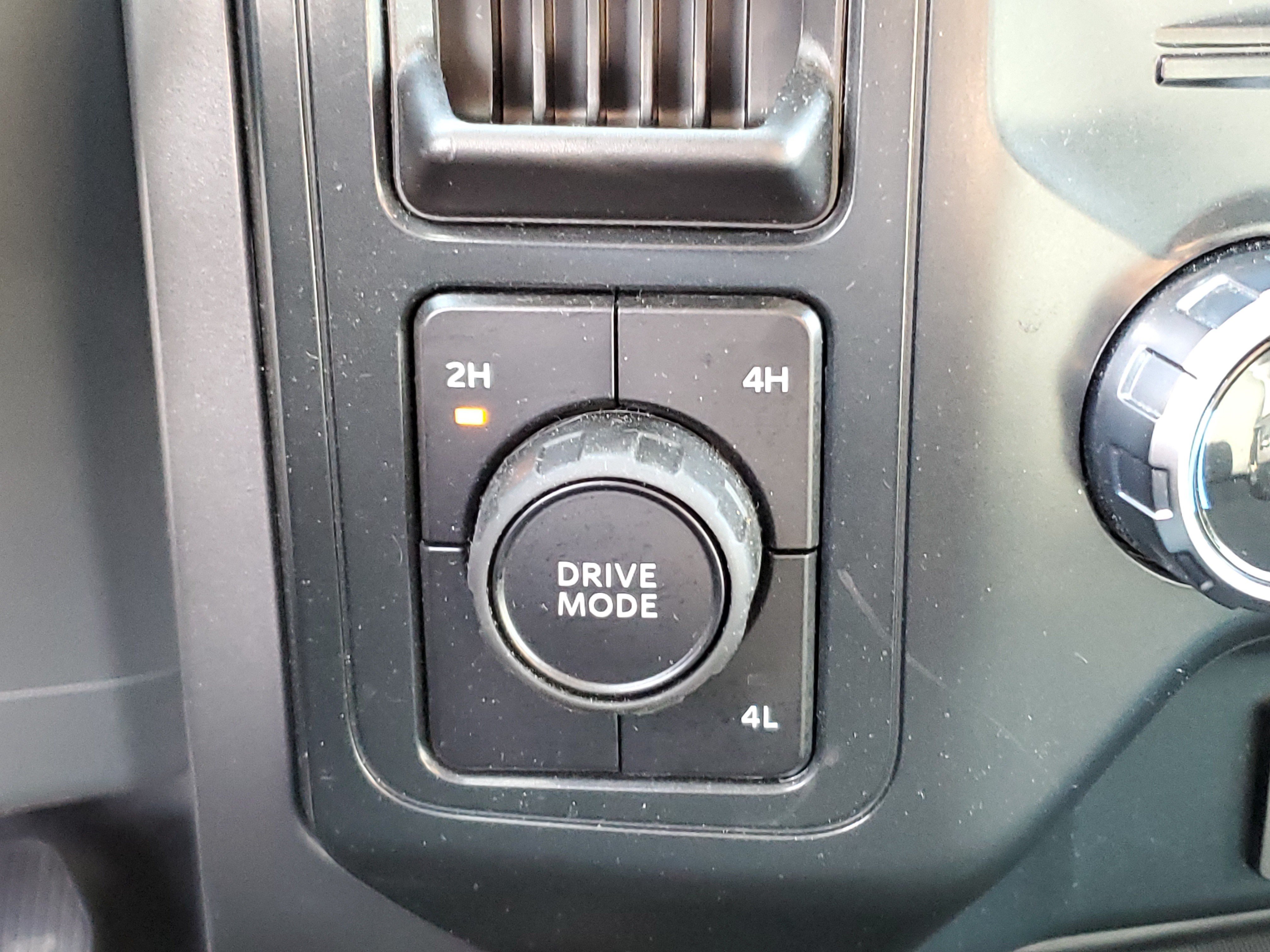 Used 2025 Ford F150 XLT w/ Equipment Group 301A Standard AWD/4WD image 21