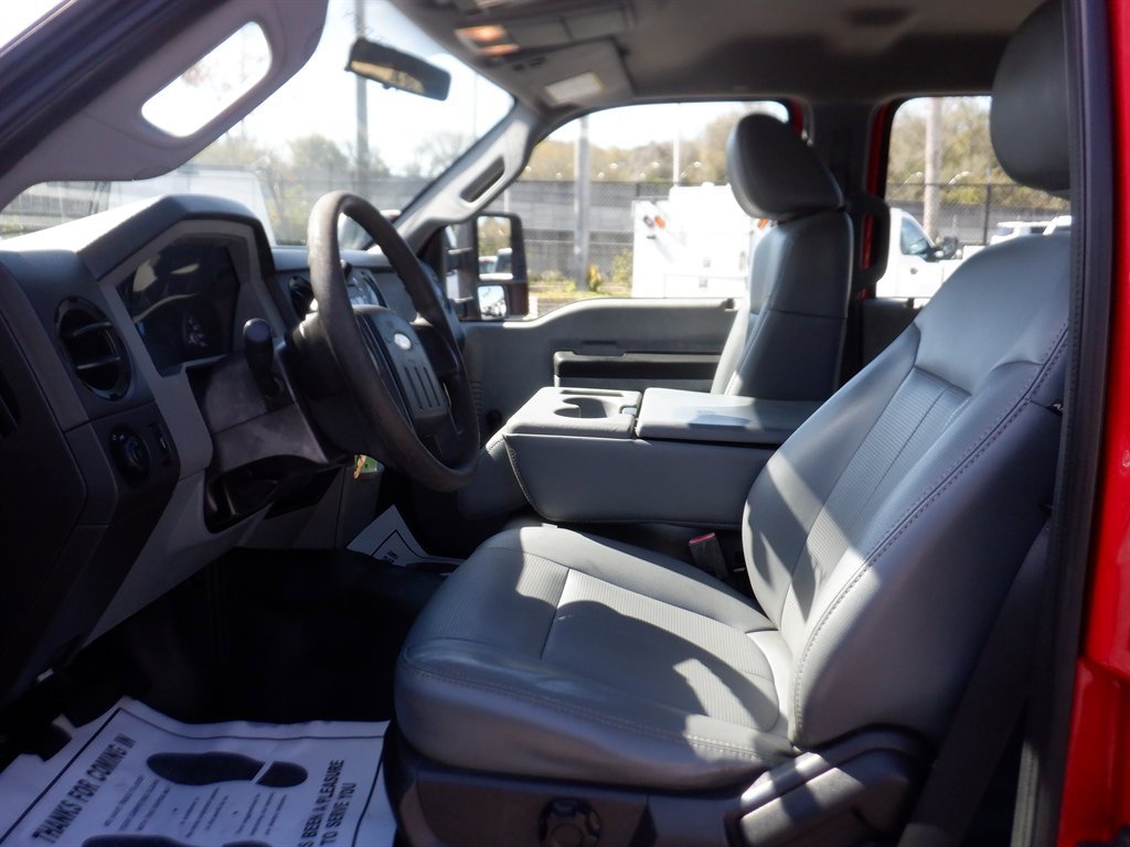 Used 2011 Ford F550 2WD Crew Cab Super Duty image 11