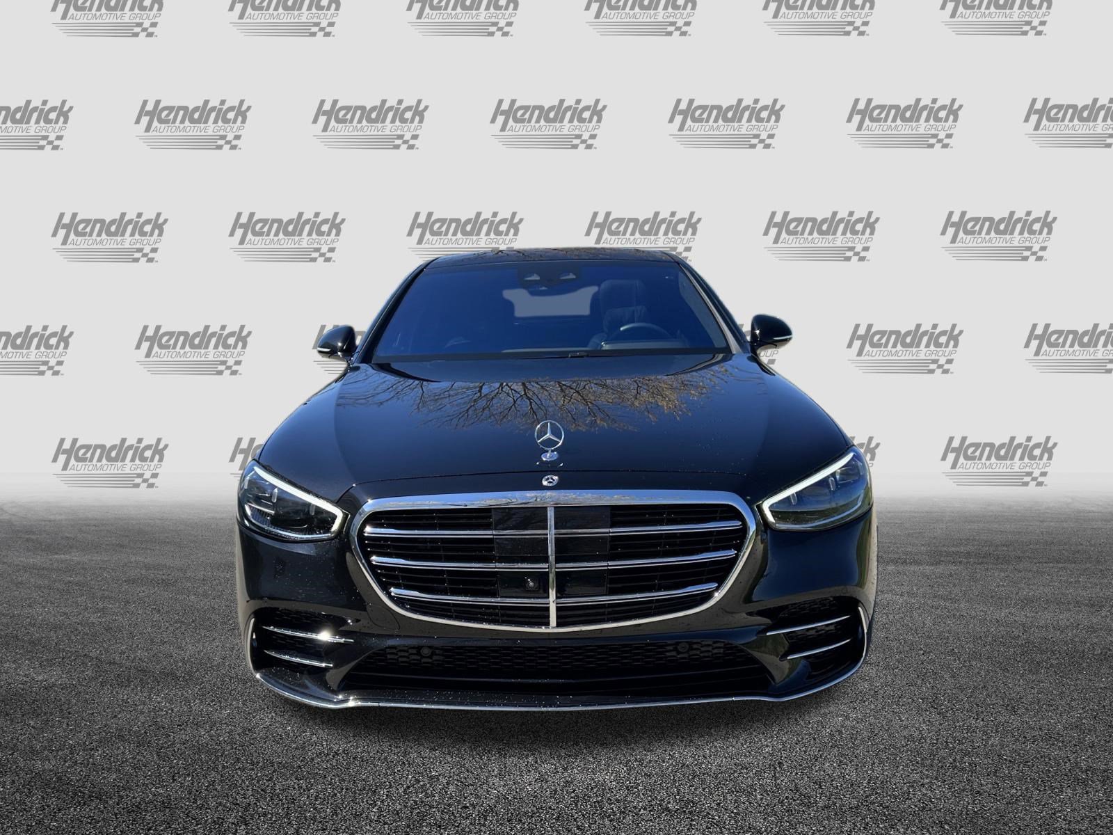 Used 2026 Mercedes-Benz S 580 4MATIC Sedan image 3