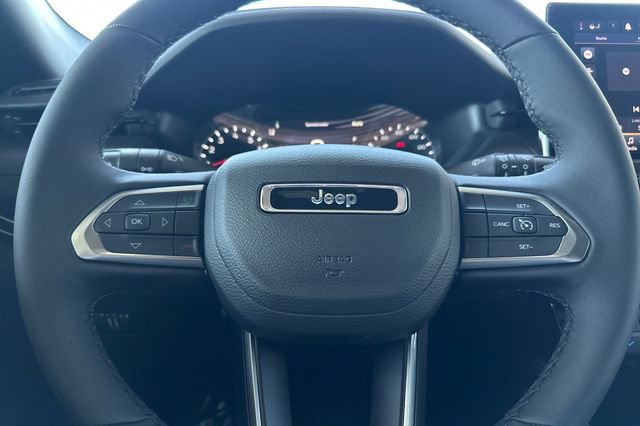 New 2026 Jeep Compass Latitude AWD/4WD image 22