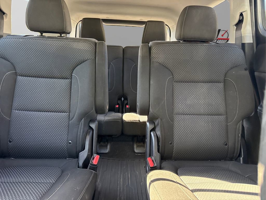 Used 2023 GMC Acadia SLE w/ Driver Convenience Package image 20