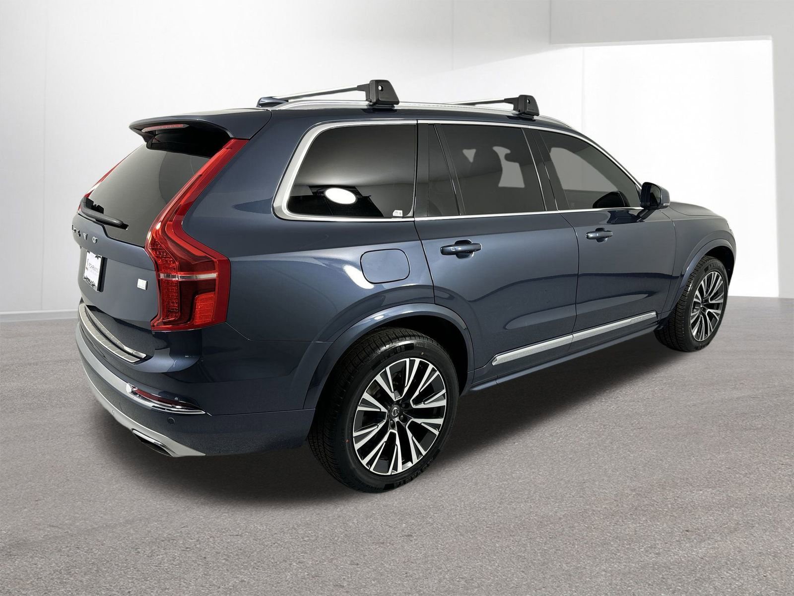 Used 2021 Volvo XC90 T8 Inscription Expression w/ Protection Package Premier image 37