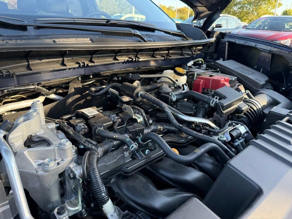 New 2025 Nissan Kicks SV w/ Charging Package image 12