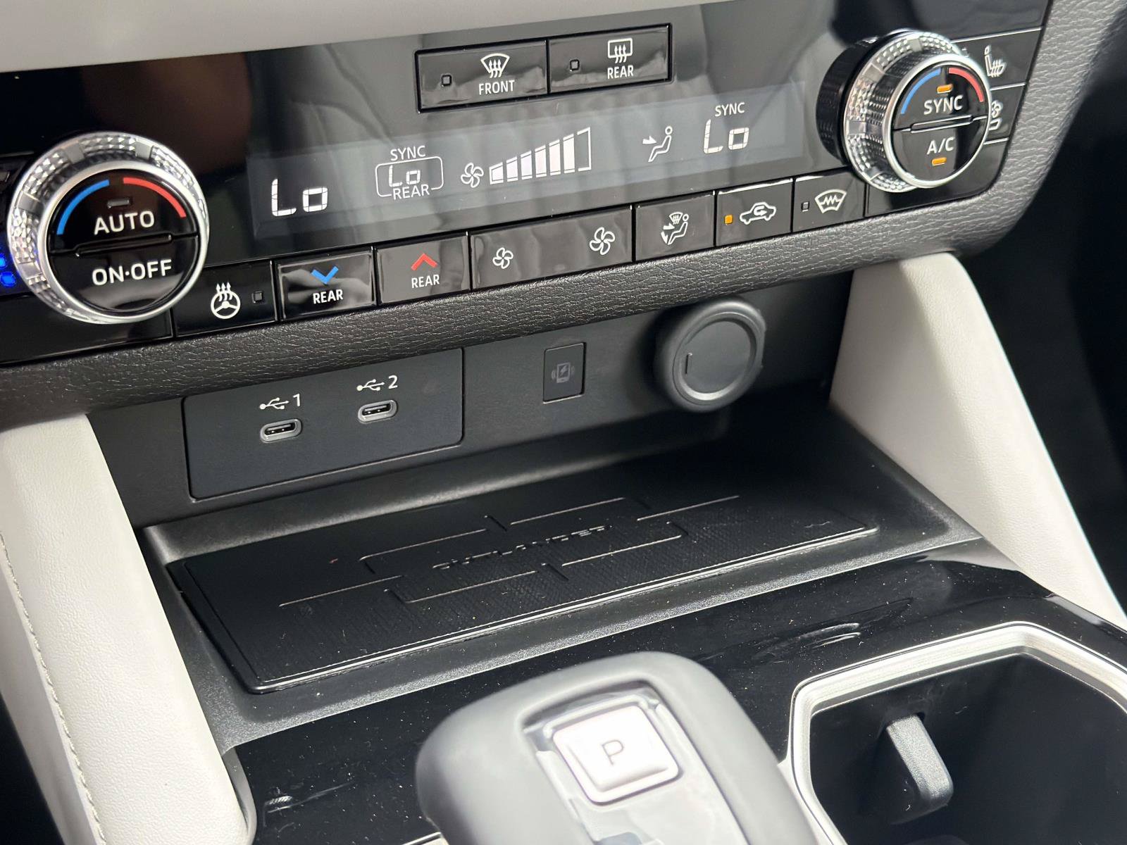 New 2026 Mitsubishi Outlander SEL AWD/4WD image 22