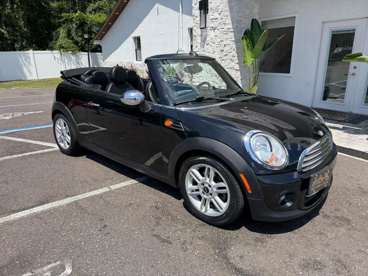 Used 2012 MINI Cooper Convertible FWD image 15