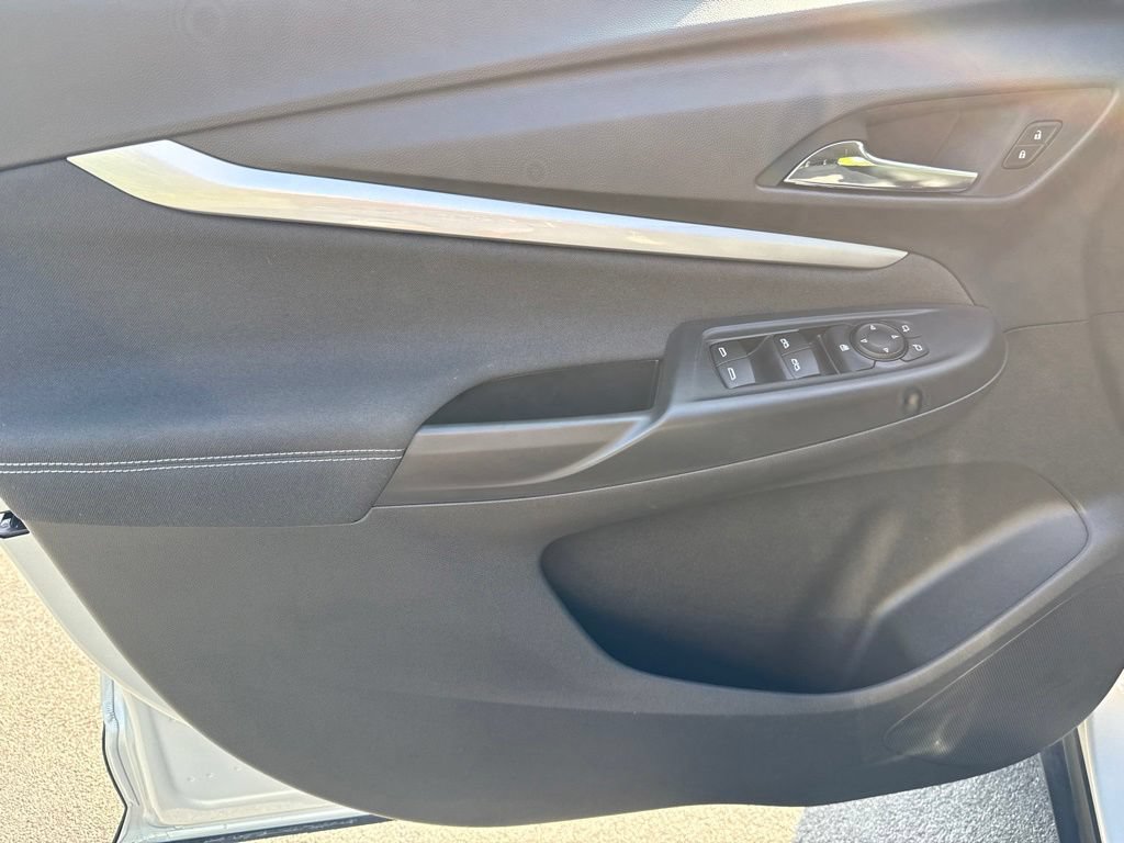 Used 2023 Chevrolet Bolt EUV LT w/ Driver Confidence Package FWD image 25