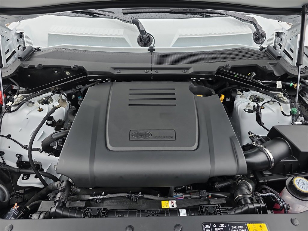 New 2026 Land Rover Defender 110 S image 30