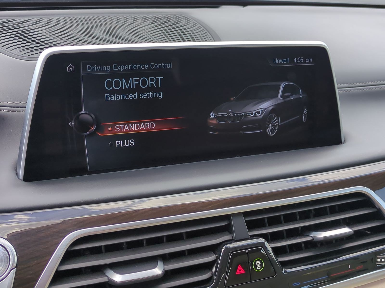 Used 2016 BMW 750i RWD image 39