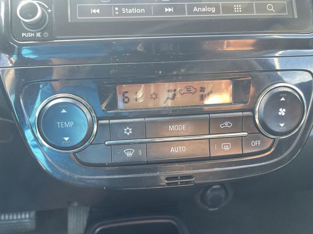 Used 2021 Mitsubishi Mirage ES image 32