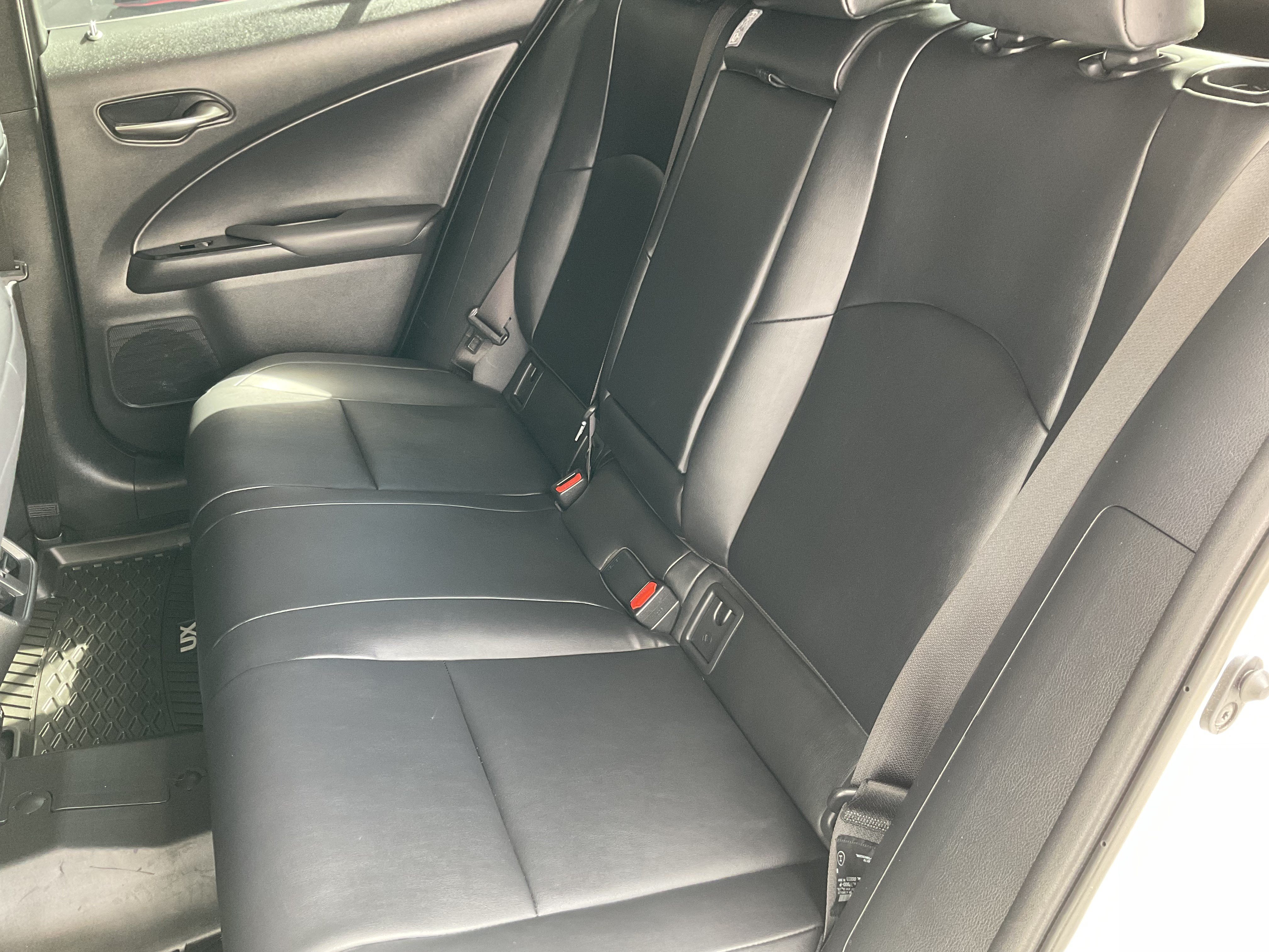 Used 2021 Lexus UX 250h w/ Premium Package AWD/4WD image 37