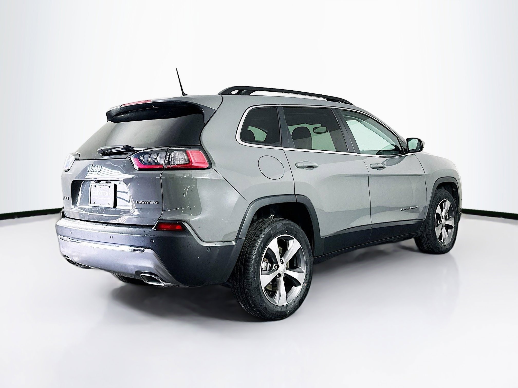 Used 2022 Jeep Cherokee Limited image 9