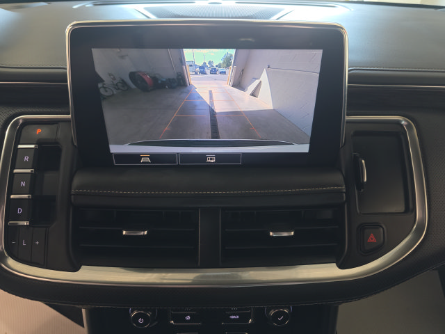 Used 2021 Chevrolet Tahoe Premier AWD/4WD image 19