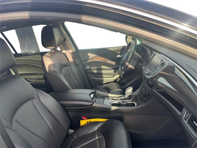 Used 2020 Buick Envision Essence image 15