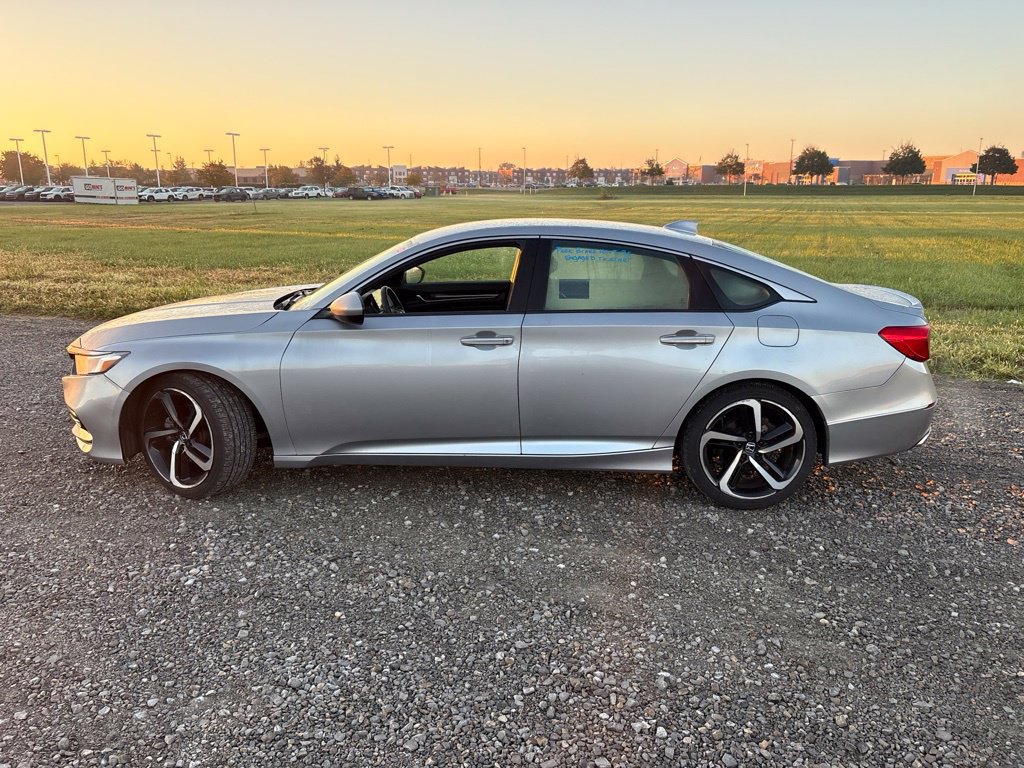 Used 2018 Honda Accord Sport image 7