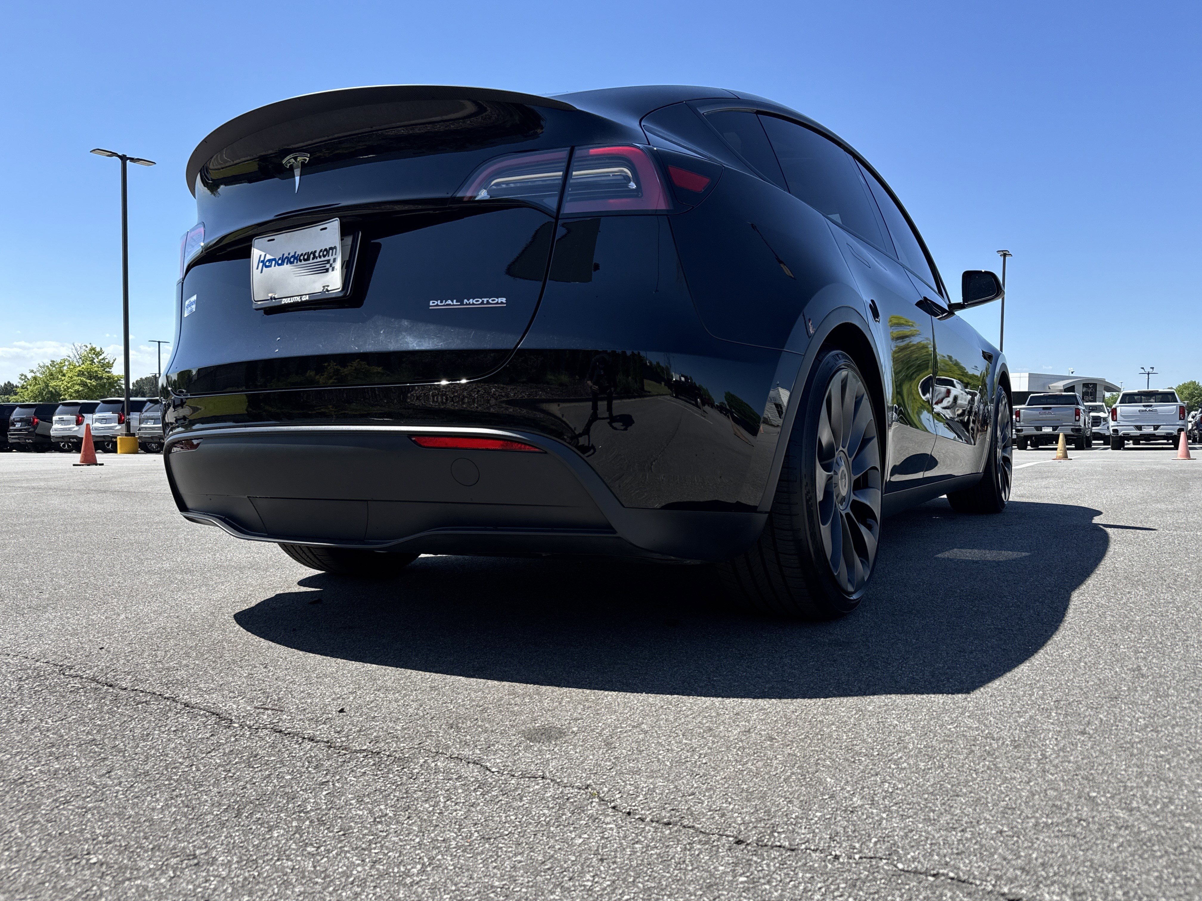 Used 2024 Tesla Model Y Performance AWD/4WD image 11