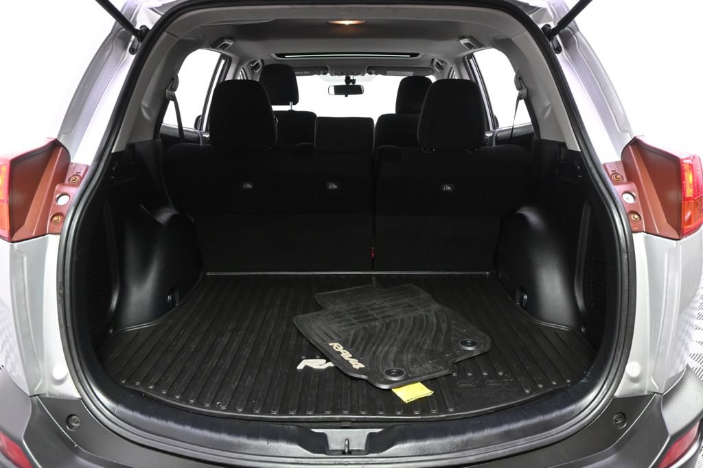 Used 2014 Toyota RAV4 XLE AWD/4WD image 19