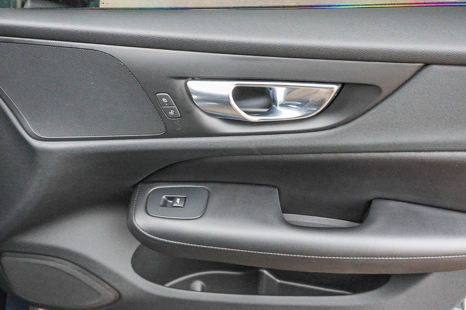 Used 2023 Volvo S60 B5 Plus w/ Protection Package Premier image 20