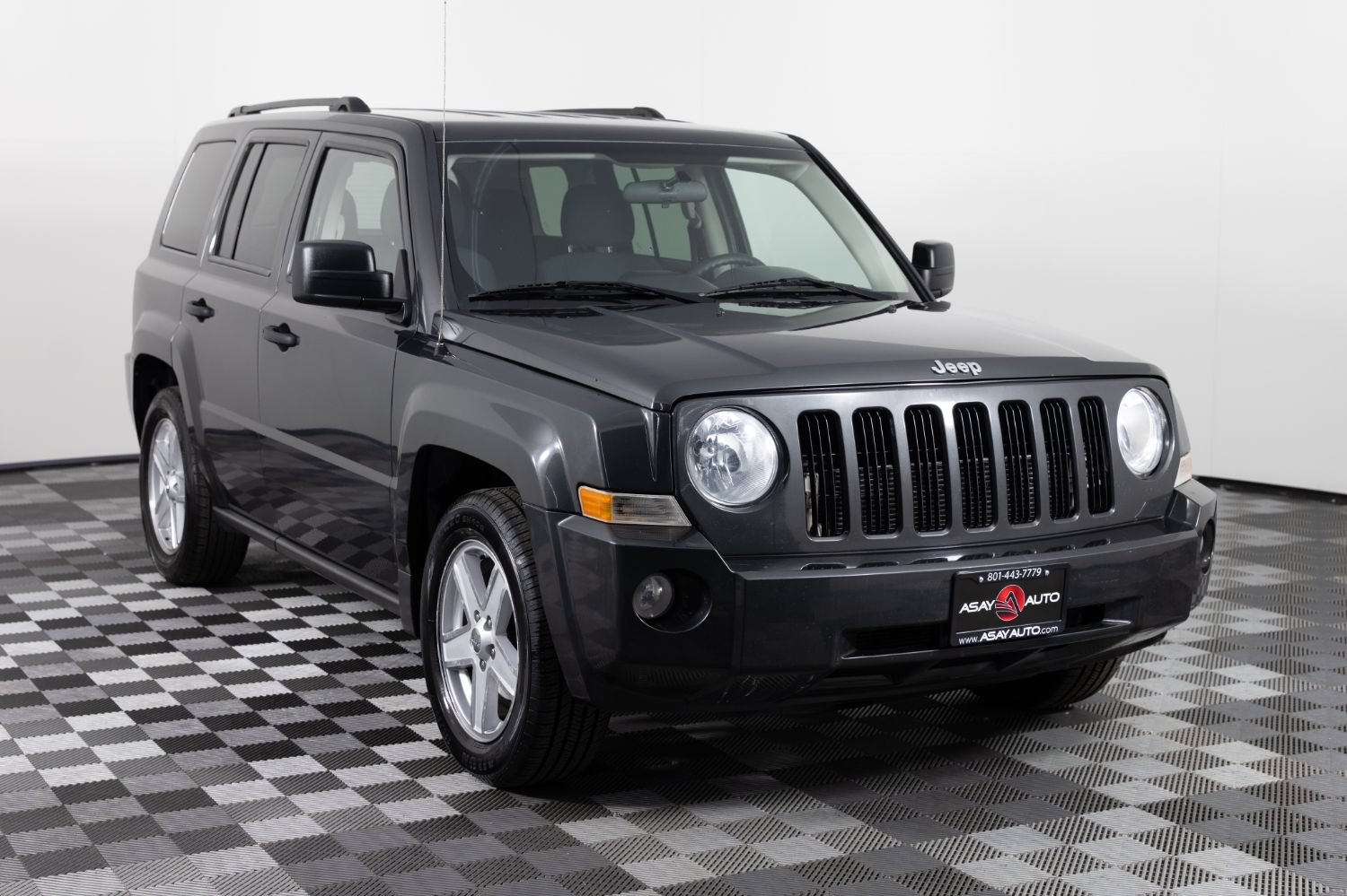 Used 2010 Jeep Patriot Sport w/ Tire & Wheel Group AWD/4WD image 11