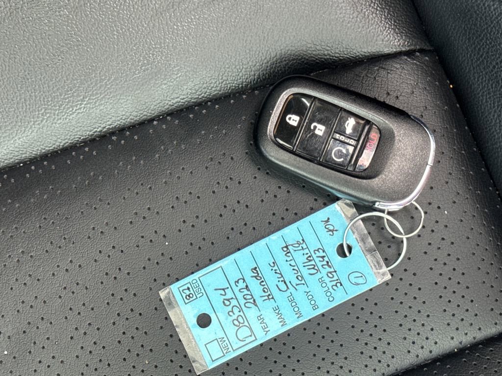 Used 2023 Honda Civic Touring image 28