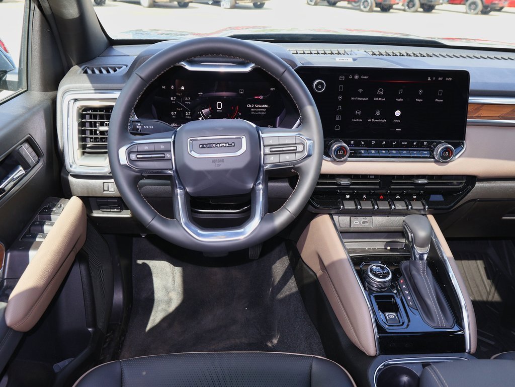 New 2026 GMC Canyon Denali w/ LPO, Denali Black Edition image 17