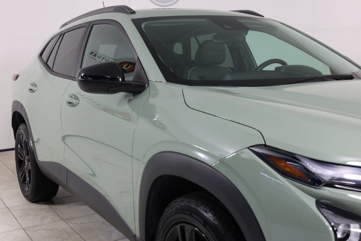 Used 2024 Chevrolet Trax ACTIV FWD image 39