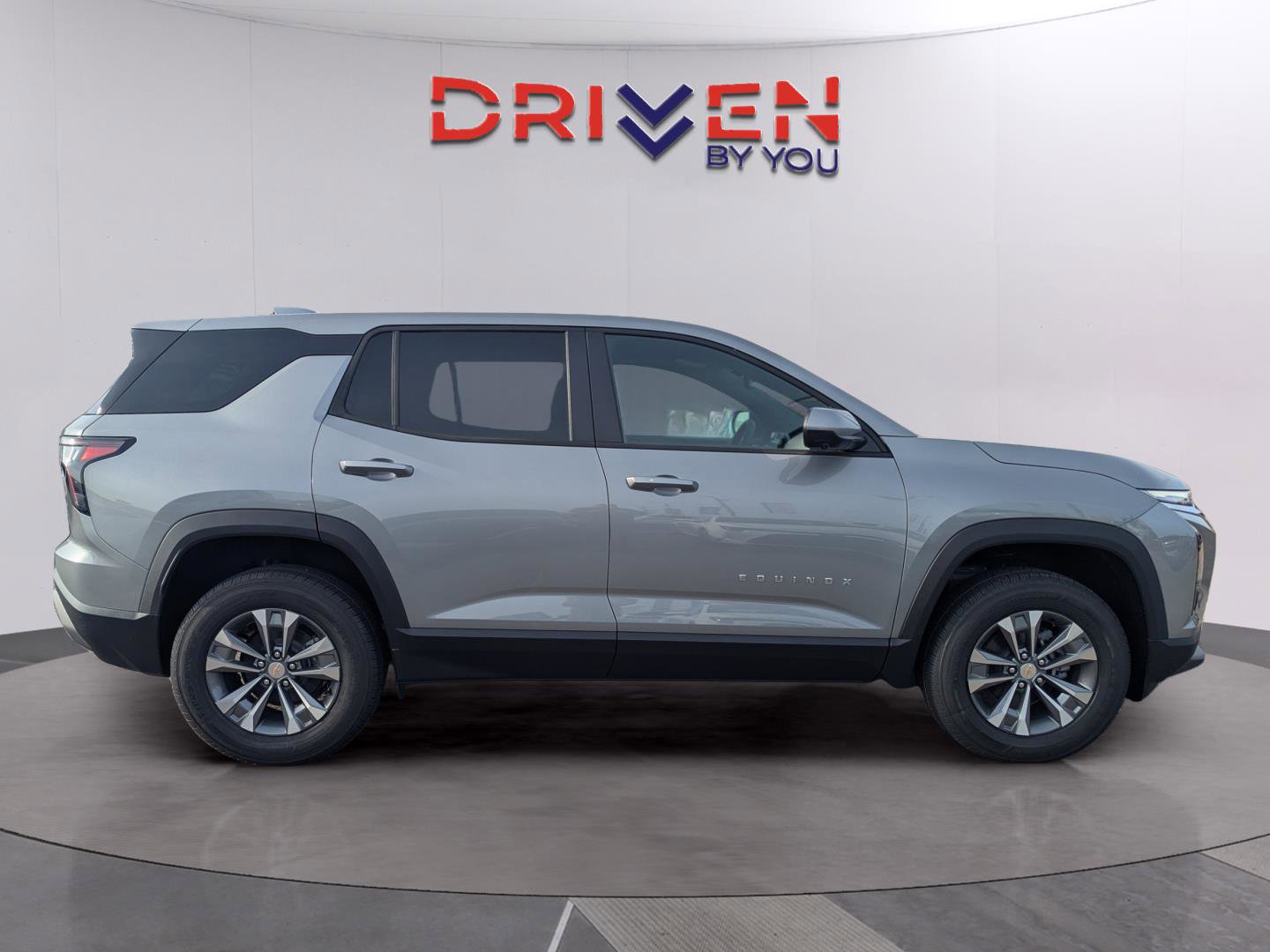 New 2026 Chevrolet Equinox LT w/ Convenience Package II image 6