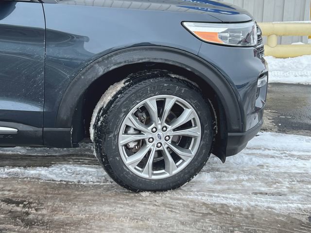 Used 2023 Ford Explorer XLT w/ Equipment Group 202A image 22
