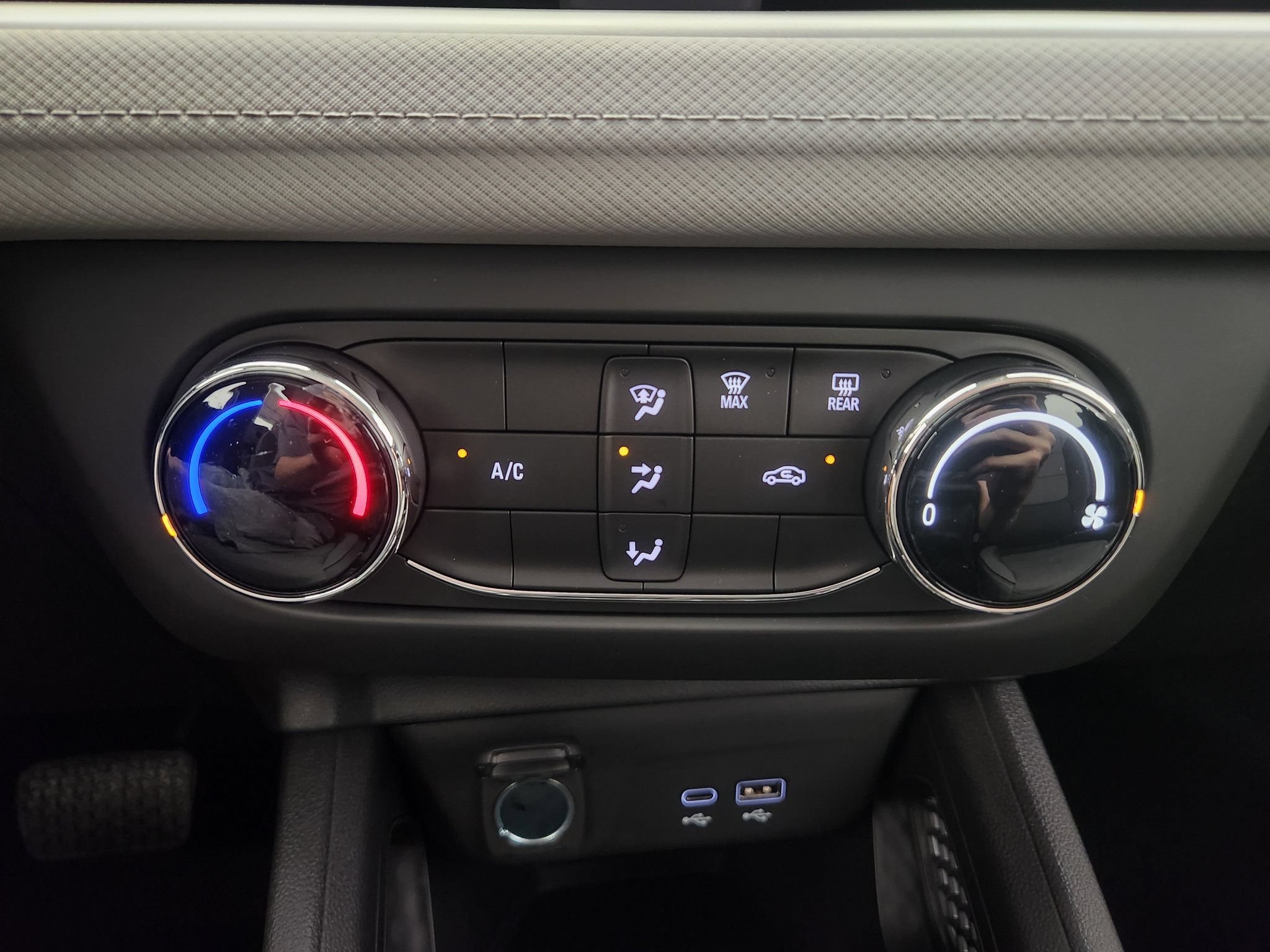New 2026 Chevrolet TrailBlazer LS w/ LS Convenience Package FWD image 17