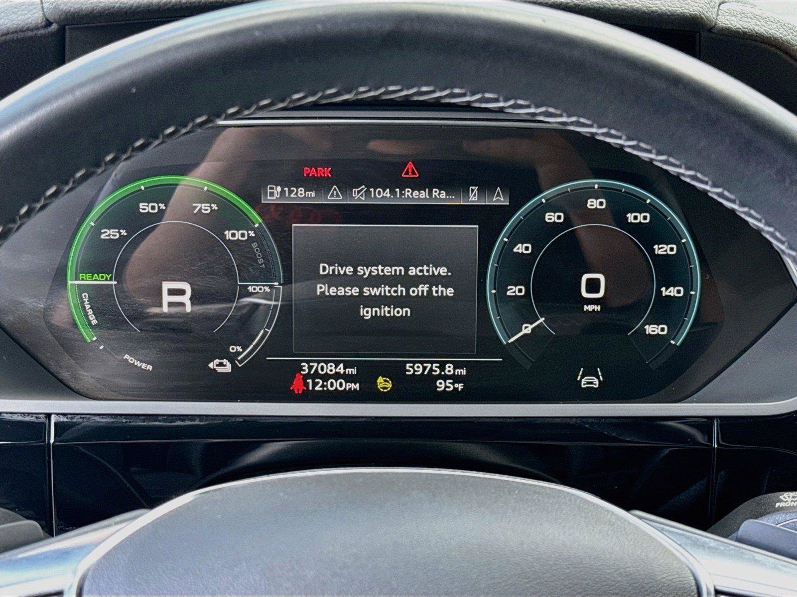 Certified 2024 Audi Q8 e-tron Premium AWD/4WD image 11