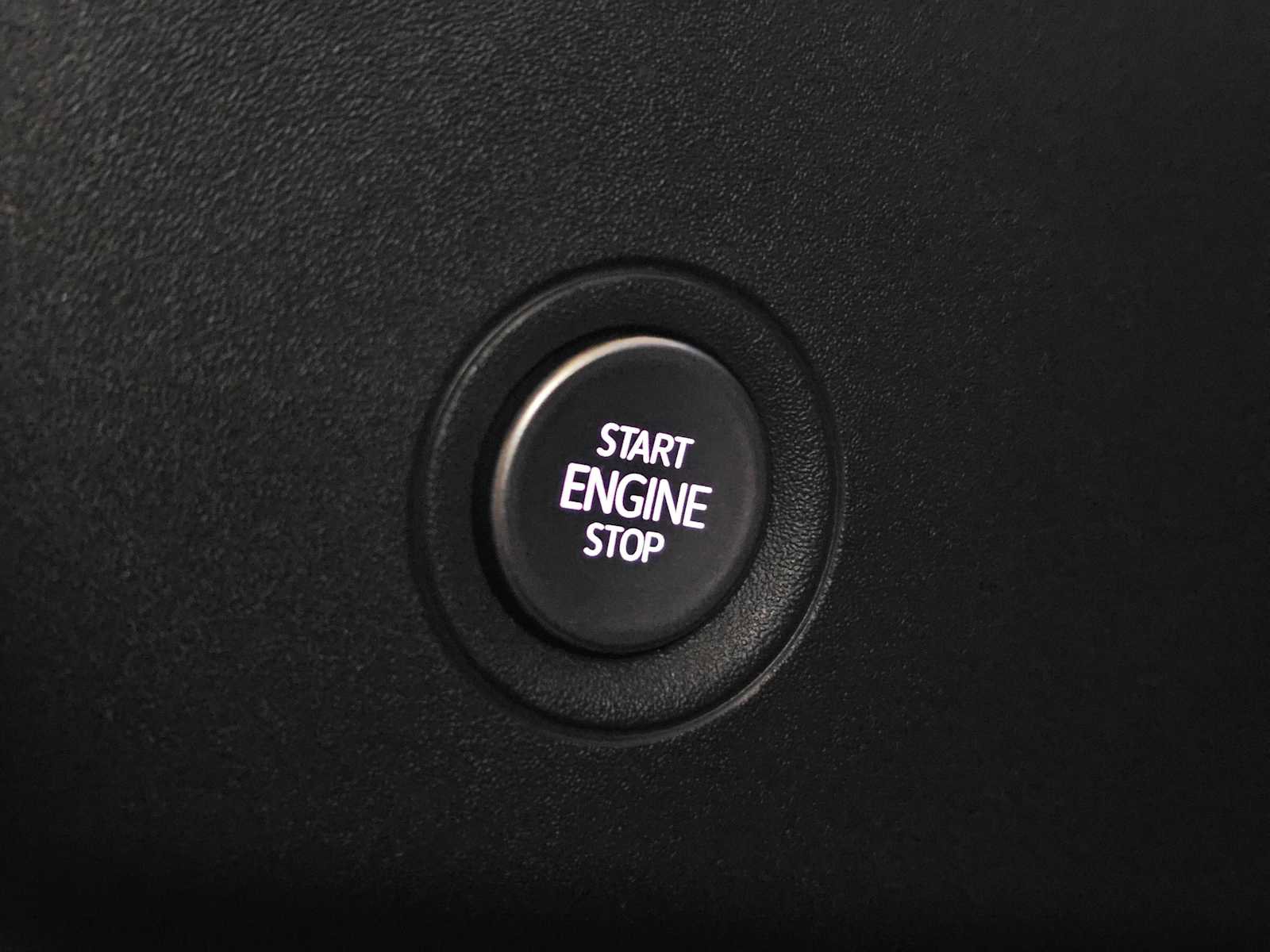 Used 2022 Volkswagen ID.4 Pro image 31