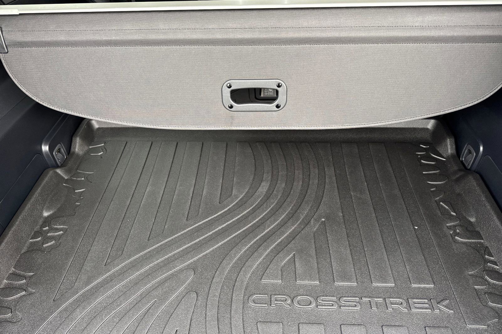 Certified 2025 Subaru Crosstrek 2.5i Limited w/ Crosstrek Mirror Package image 18