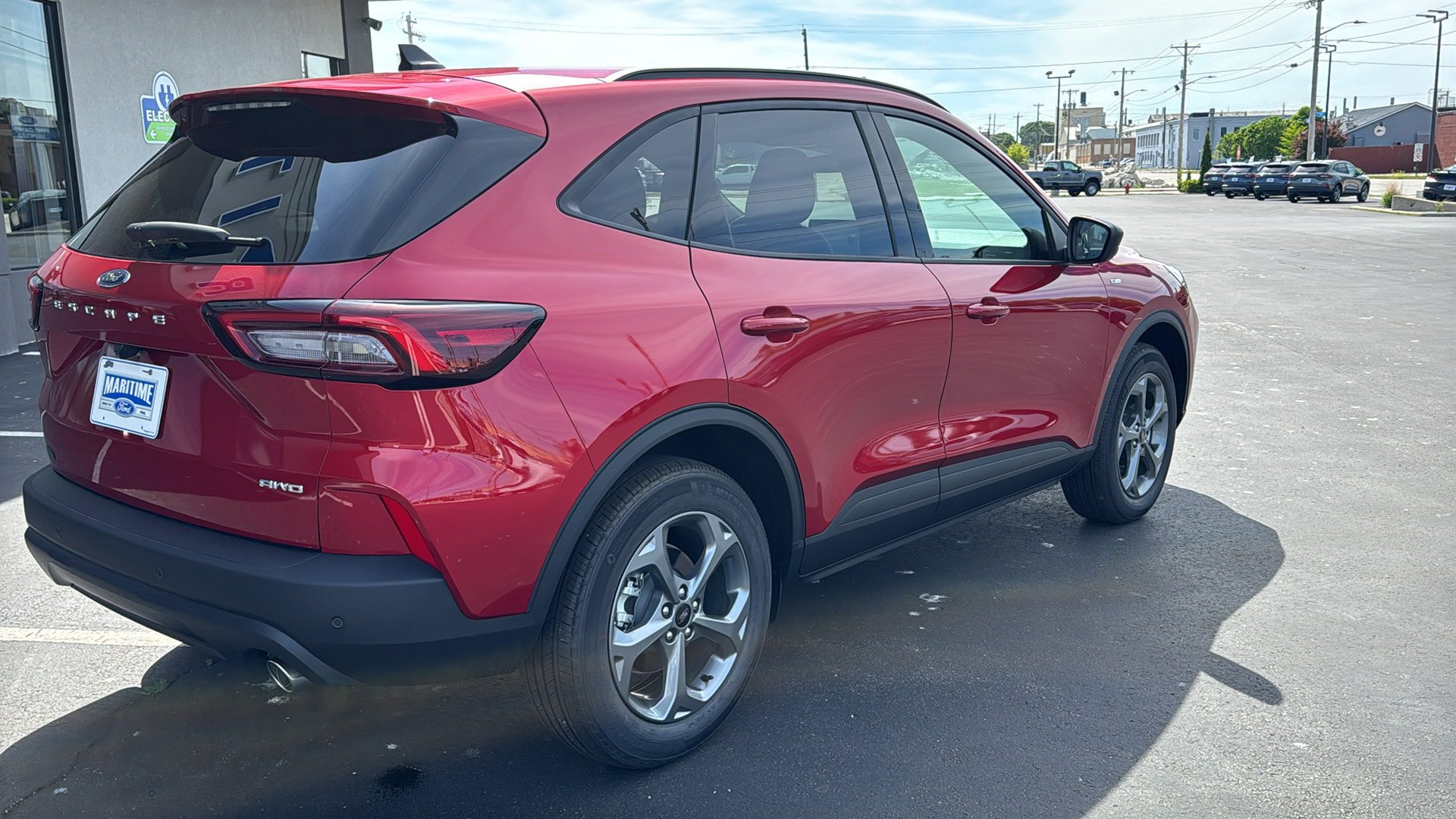 New 2026 Ford Escape ST-Line w/ Tech Pack #1 AWD/4WD image 9