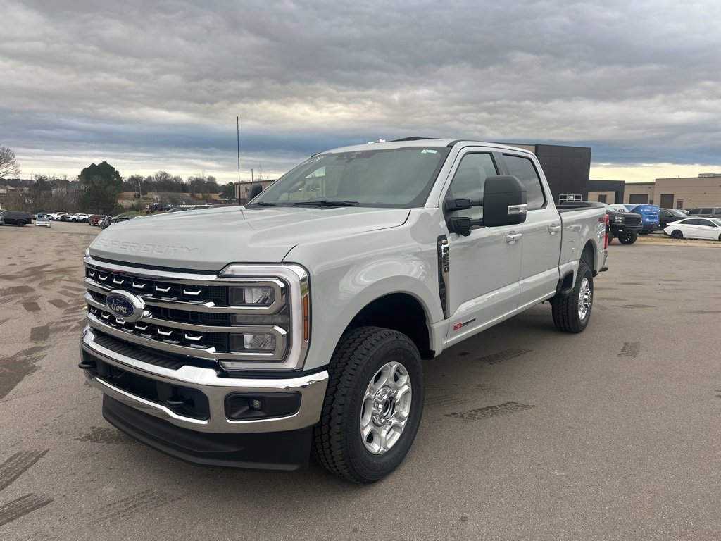 New 2026 Ford F250 XLT w/ XLT Premium Package image 3