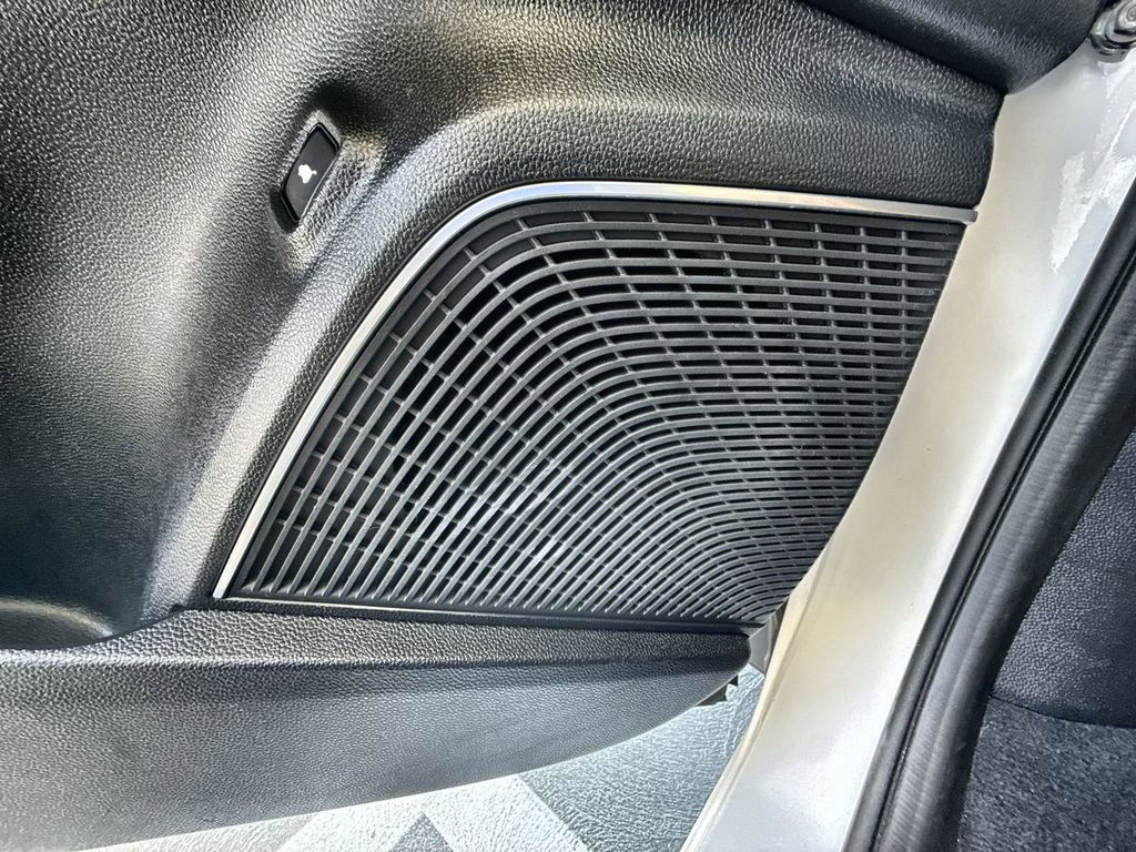 Used 2023 Acura MDX SH-AWD w/ Advance Package image 17