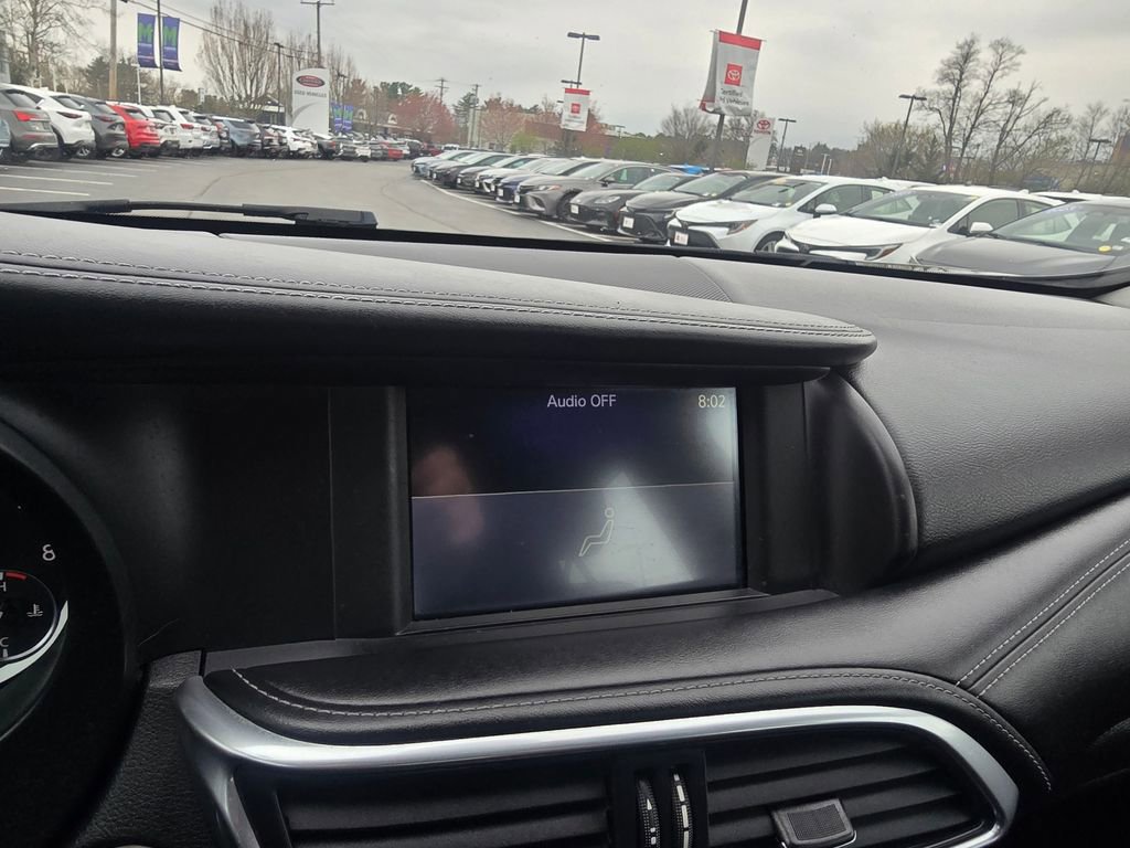 Used 2018 INFINITI QX30 Premium w/ Cargo Package image 22