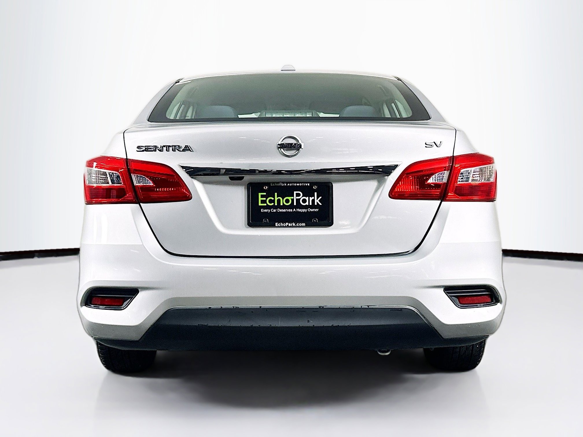 Used 2018 Nissan Sentra SV image 7