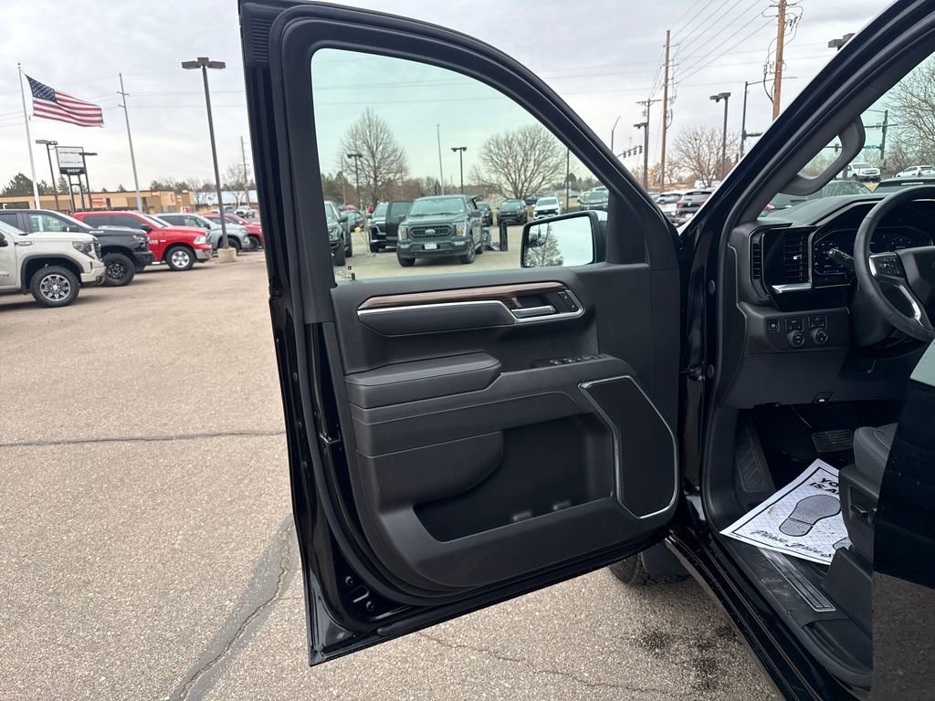 Used 2026 Chevrolet Silverado 1500 LT image 10